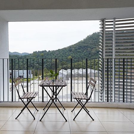 Sri Beverly Hills Near Klia & Klia2 & F1 Nilai Exterior foto