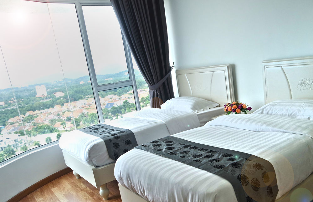Sri Beverly Hills Near Klia & Klia2 & F1 Nilai Exterior foto