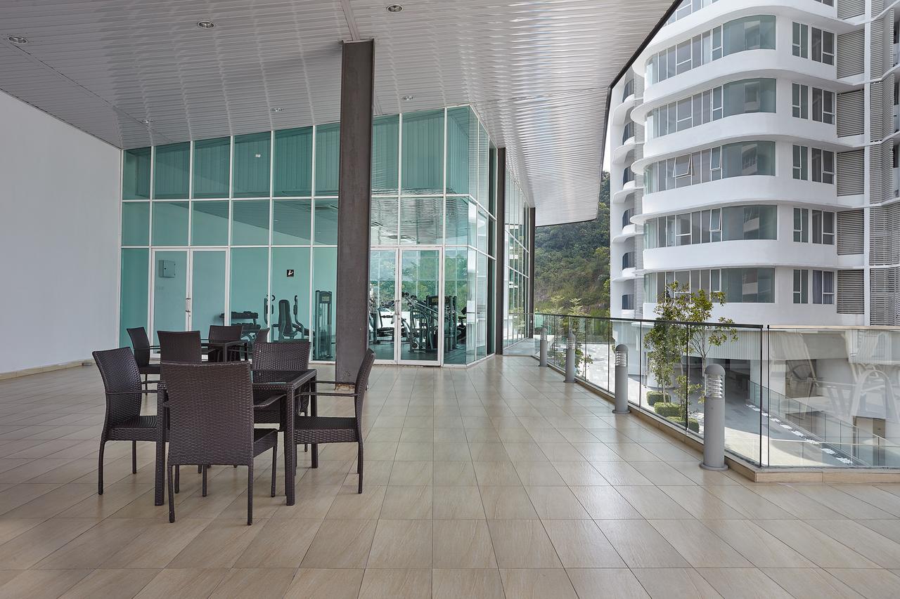 Sri Beverly Hills Near Klia & Klia2 & F1 Nilai Exterior foto